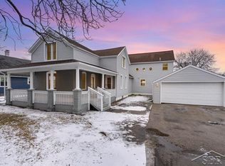 308 Auburn Rd, Auburn, MI 48611