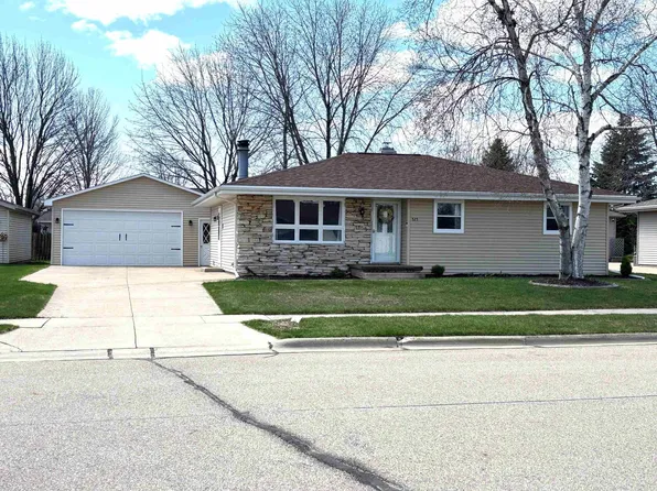 525 Willow Dr, Kaukauna, WI 54130
