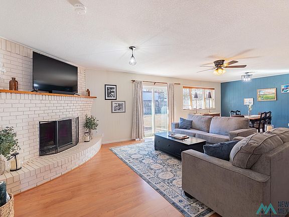 5th image of 208 Kansas Dr
