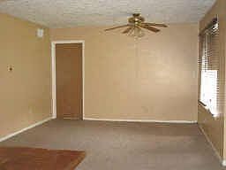 3rd image of 12703 Hunting Briar Dr