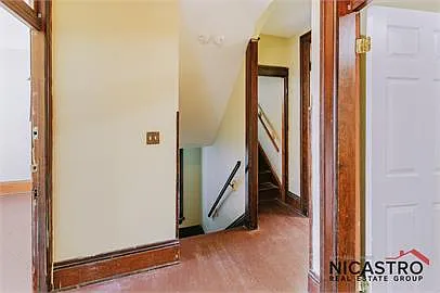 182 E Lane Ave — Photo 11