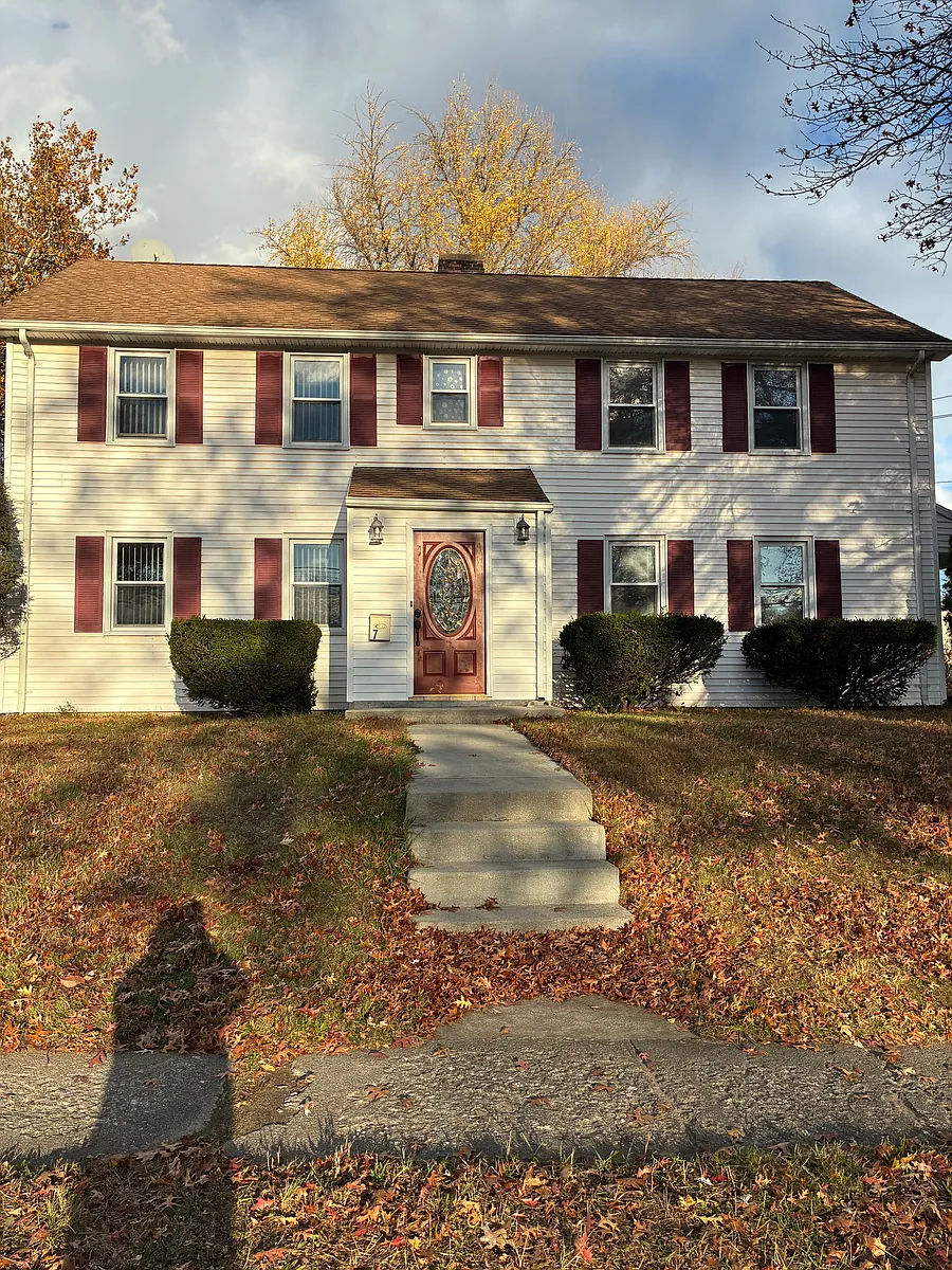 Building Photo - 5 Lansdale Ave #5