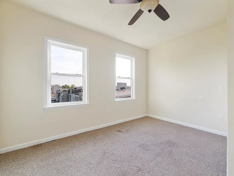 Temple Off-Campus Housing — Photo 155