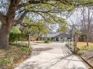 9576 Ash Creek Dr, Dallas, TX