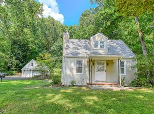 1665 Washington Valley Rd, Martinsville, NJ 08836