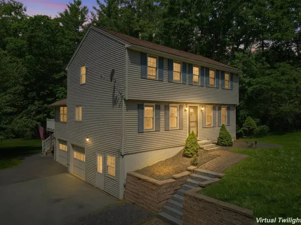 55 Kristin Drive, Derry, NH 03038