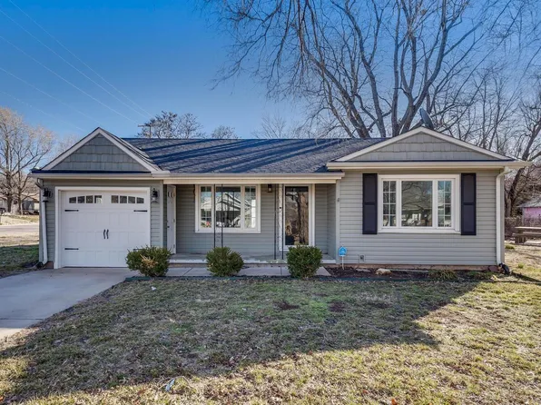1302 Shelden St, El Dorado, KS 67042