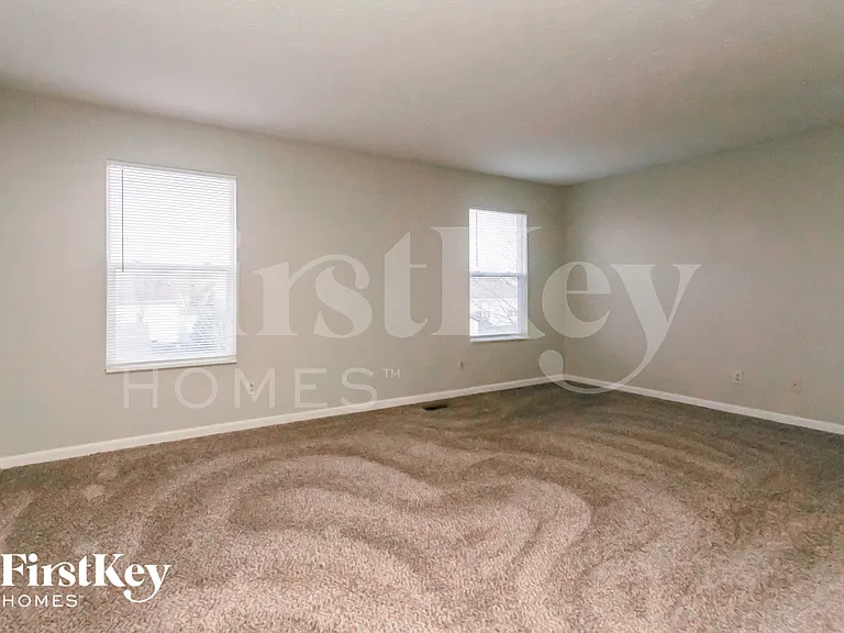5313 Waterton Lakes Dr — Photo 8
