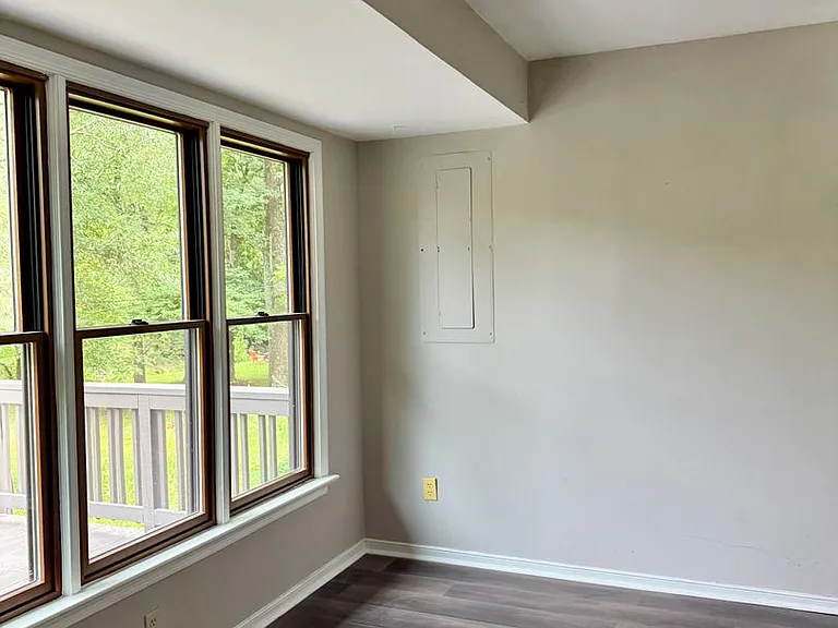 2705 Lawland Dr — Photo 13