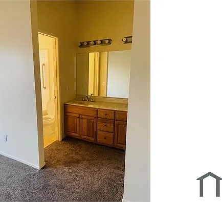 37807 Cardiff St — Photo 10