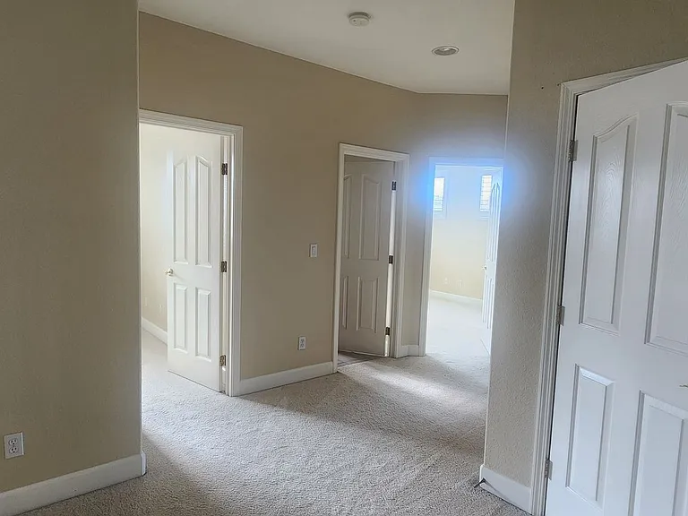 9736 Country Falls Ln — Photo 15