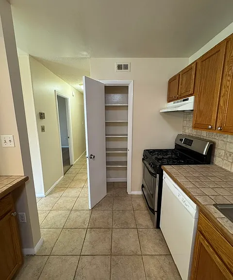 12309 Braxfield Ct #8 — Photo 5