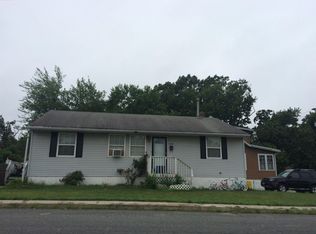 8490 Haines Rd, Pennsauken, NJ 08110