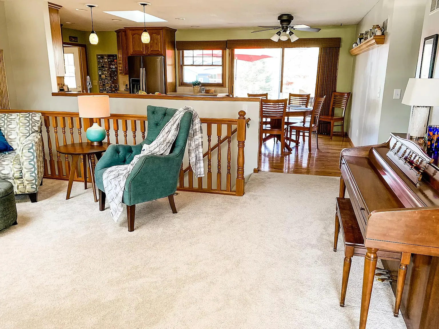 4 bed, 2071 sqft, $2,250 — Photo 3