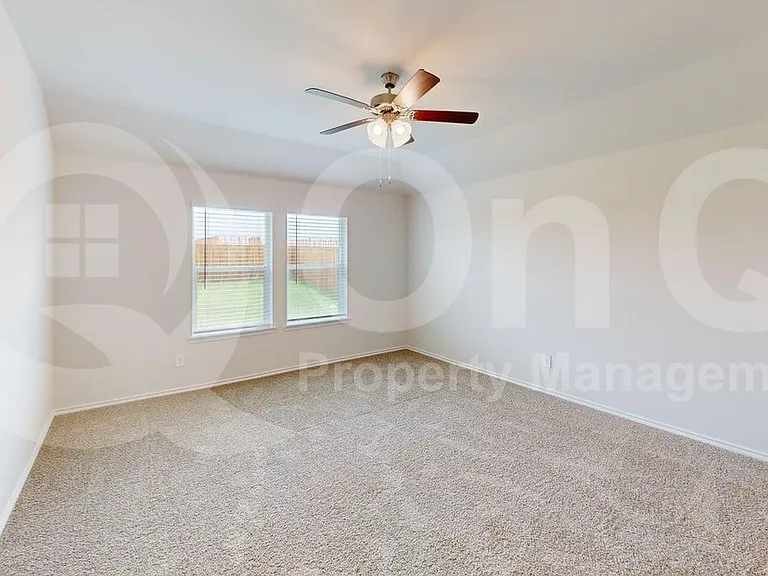 1213 Bristlecone Dr — Photo 6