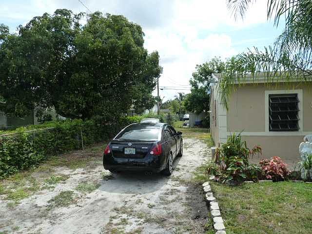 2nd image of 16041 NW 18th Ct