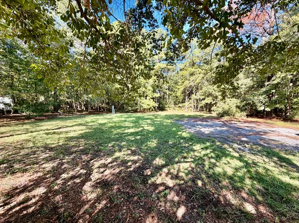 109 Summer Duck Ln, Bonneau, SC 29431