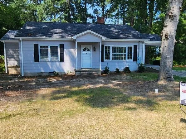 402 W Academy St, Wendell, NC 27591