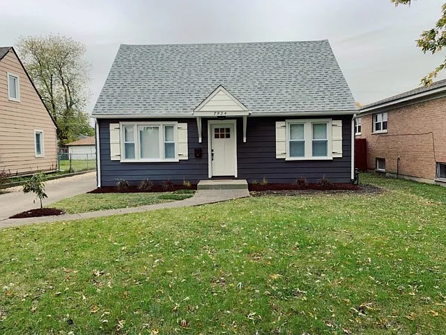 7924 Menard Ave photo 1
