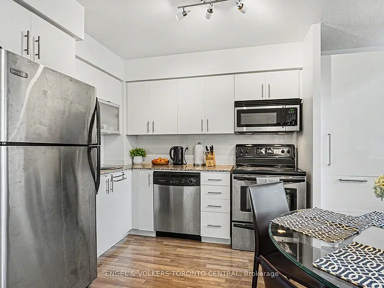 80 Western Battery Rd #207 — Photo 5