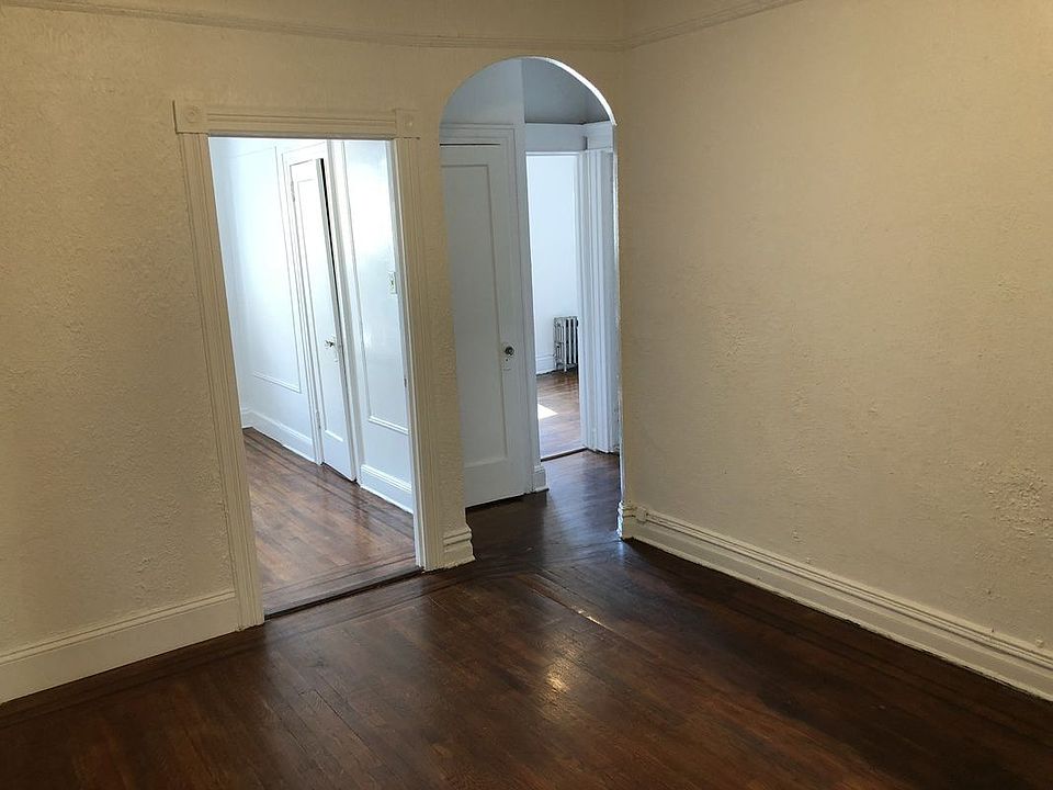 1st image of 4214 30th Ave