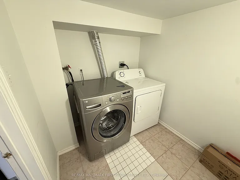 46 Welsh St #BASEMENT — Photo 9