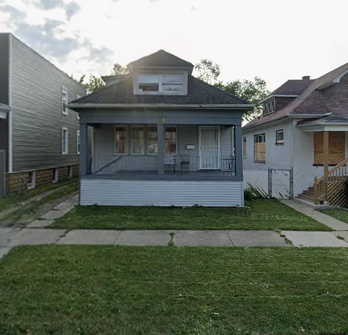 10520 S Perry Ave — Photo 1