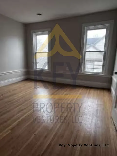1016 Lake Ave #3