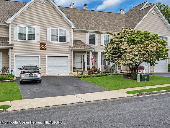 2nd image of 3304 Equestrian Way