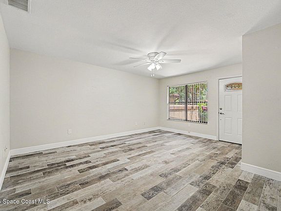 5th image of 1564 Waldorf Cir NE