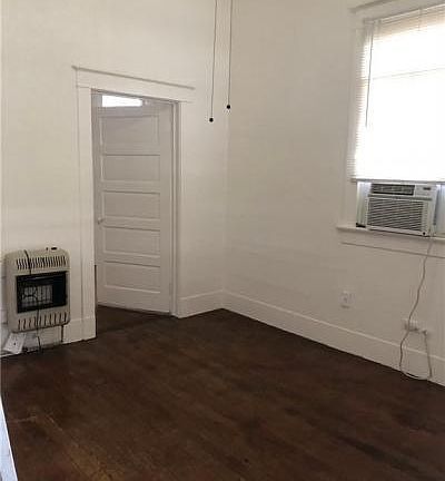 4th image of 817 De Armas St