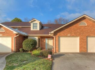 10530 Raven Ct, Knoxville, TN 37922