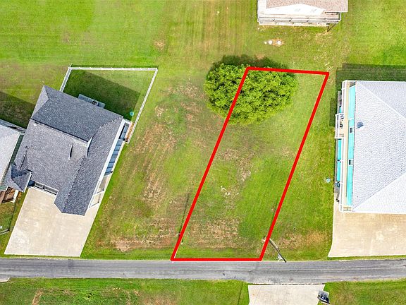 3rd image of 926 Palm Ridge Dr