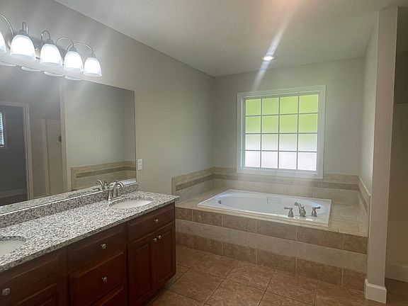 3rd image of 3819 Napa Dr