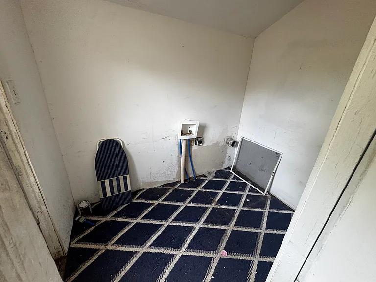 3609 S Polk St — Photo 12
