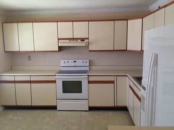 3rd image of 14543 Old Courthouse Way Unit C