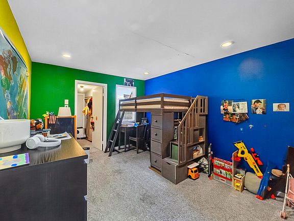 5th image of 113 Seaview Ct