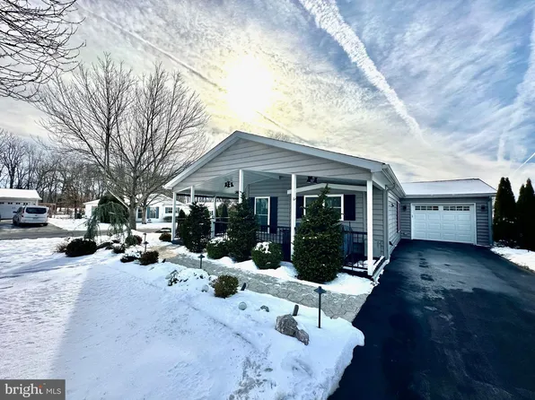 325 Raspberry Ct, New Hope, PA 18938