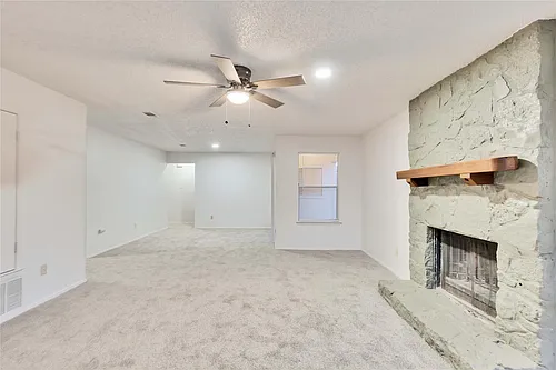2807 Firecrest Dr Photo 1