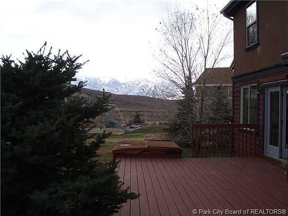 3rd image of 5650 N Aspenleaf Dr