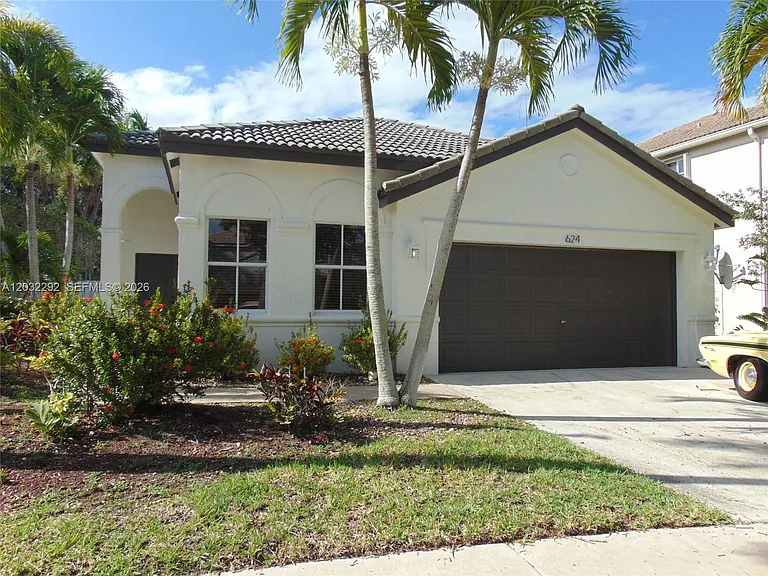 624 Vista Meadows Dr — Photo 1