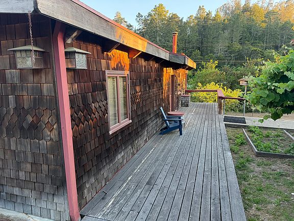 3rd image of 1557 Day Valley Rd