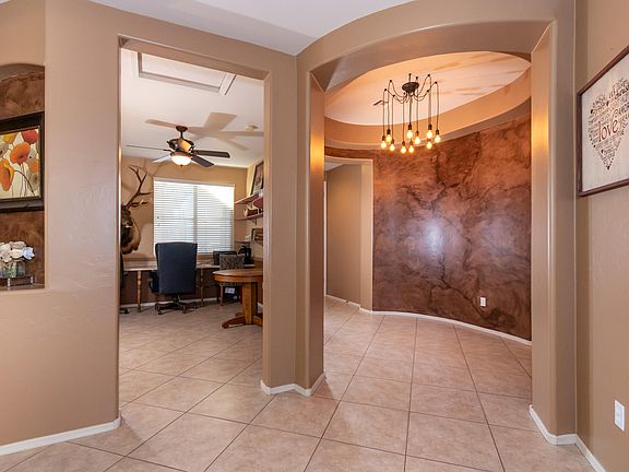 3rd image of 11662 W Barley Dr