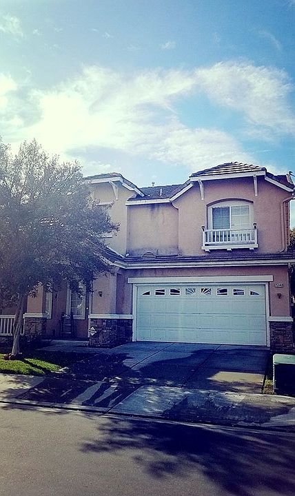 1st image of 15940 Hanover Way