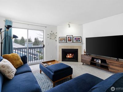 16817 Larch Way #B208, Lynnwood, WA, 98037