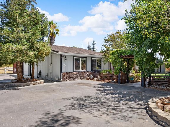 2nd image of 1941 Wawona St