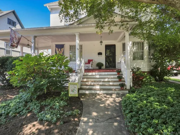 35 Broadview Street, Bristol, CT 06010