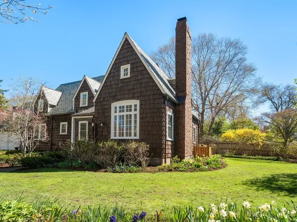 24 Coolidge Ave, Cambridge, MA 02138