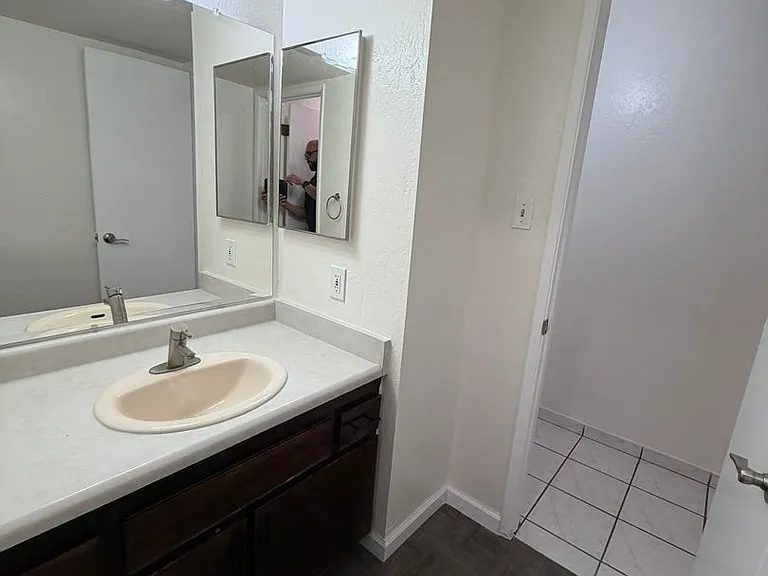 2617 Auburn Ct — Photo 13