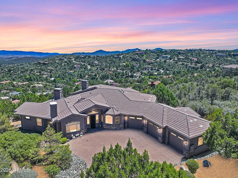 1st image of 461 Rockrimmon Circle